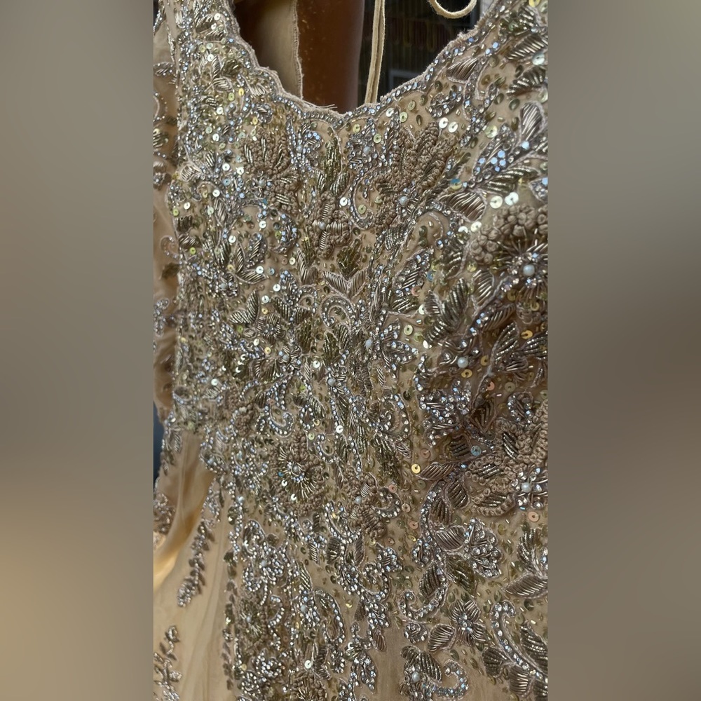 Bay Chic Bridal Gown - Picture 3 of 4